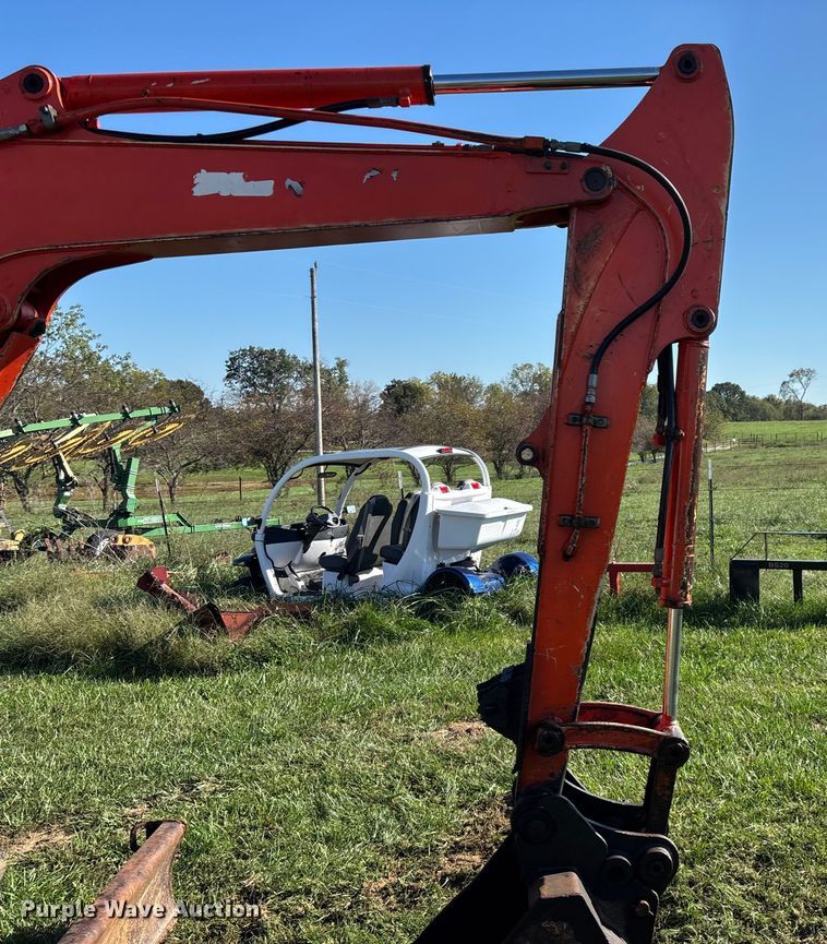 image for item EN5706 2006 Kubota U45 mini excavator