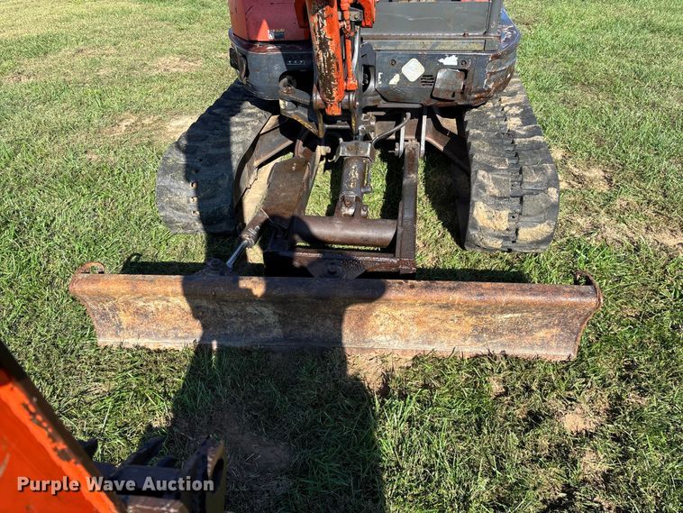 image for item EN5706 2006 Kubota U45 mini excavator
