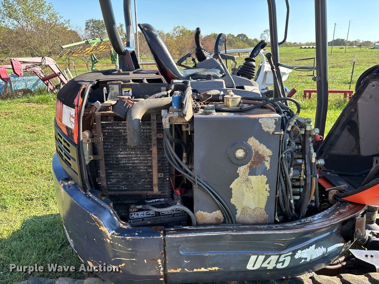 image for item EN5706 2006 Kubota U45 mini excavator