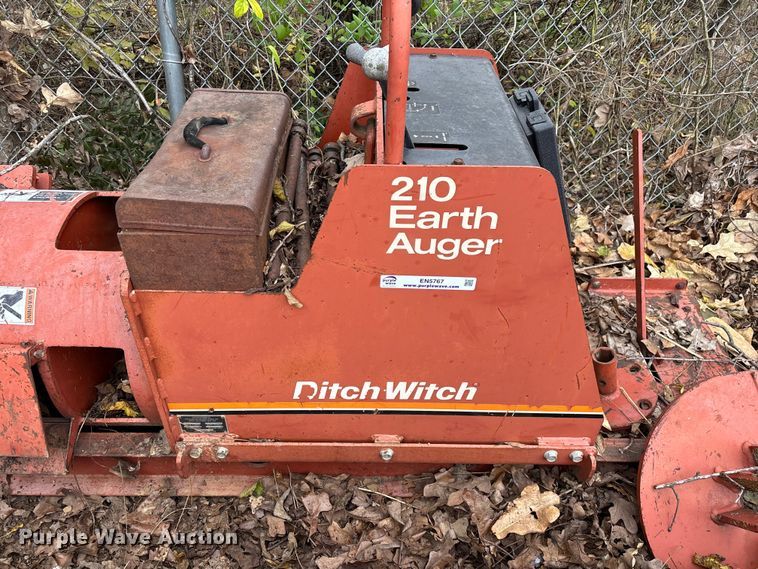 image for item EN5767 Ditch Witch 210 Earth Auger horizontal boring unit