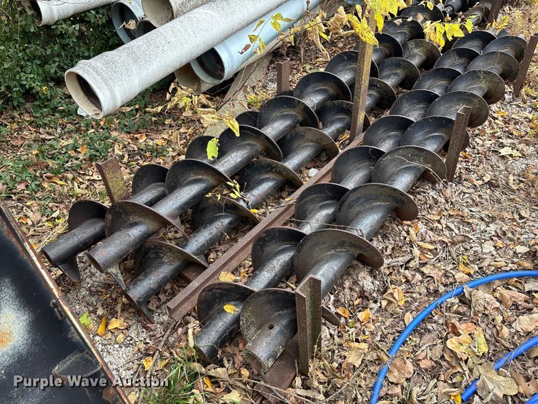 image for item EN5767 Ditch Witch 210 Earth Auger horizontal boring unit