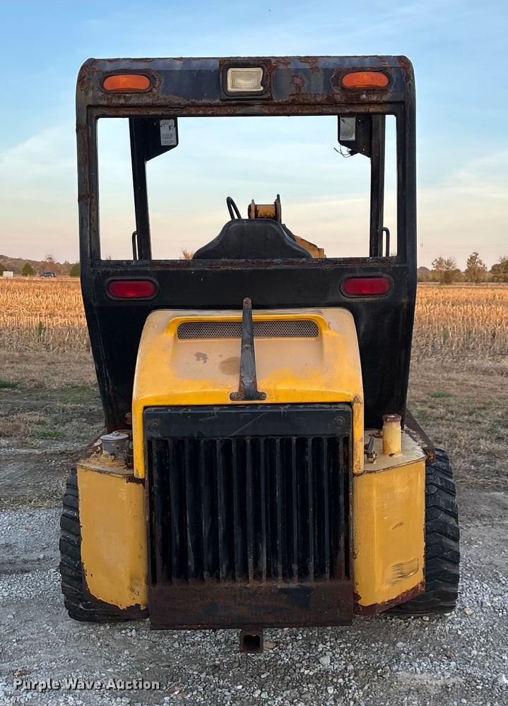 image for item EN5769 Willmar 4500 wheel loader