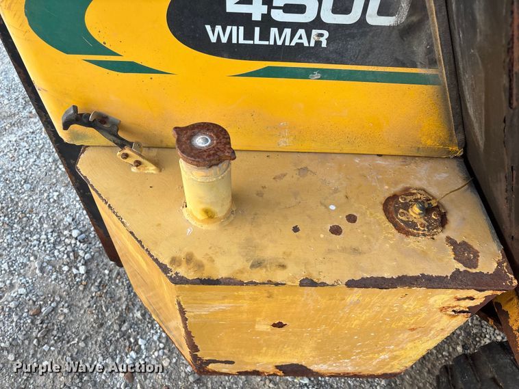 image for item EN5769 Willmar 4500 wheel loader
