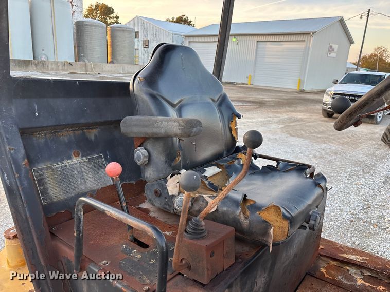 image for item EN5769 Willmar 4500 wheel loader