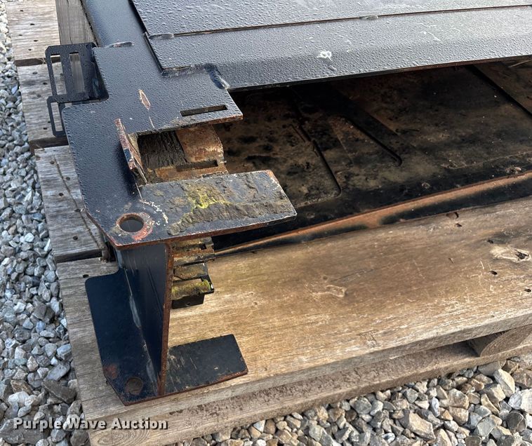 image for item EN5770 Vermeer rod rack