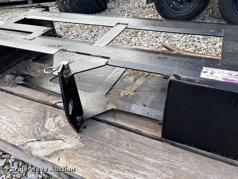 image for item EN5770 Vermeer rod rack