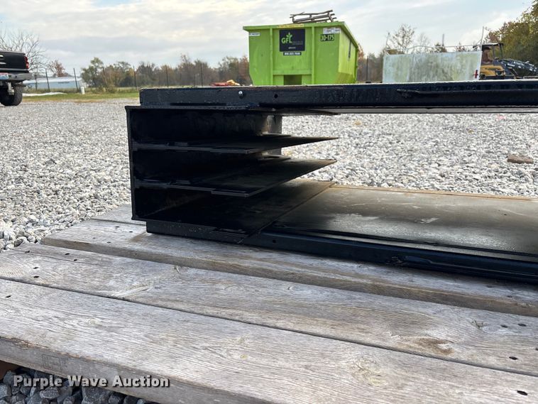 image for item EN5771 Vermeer rod rack