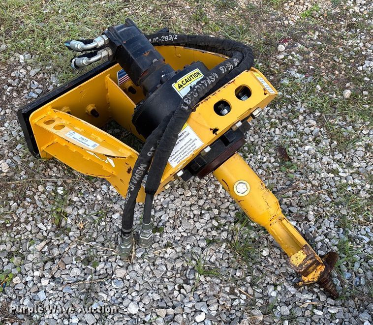 image for item EN5772 Fecon SHX12VCL-10-18-H0 compact utility loader stump grinder