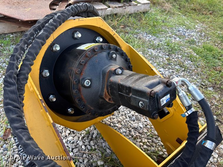 image for item EN5772 Fecon SHX12VCL-10-18-H0 compact utility loader stump grinder