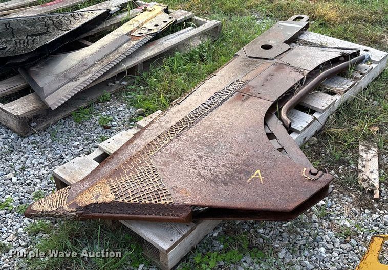 image for item EN5773 Cable plow blade