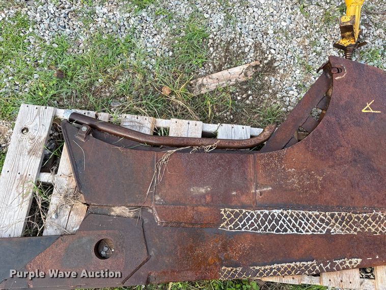 image for item EN5773 Cable plow blade