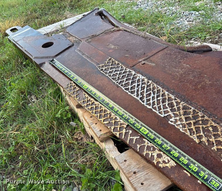 image for item EN5773 Cable plow blade