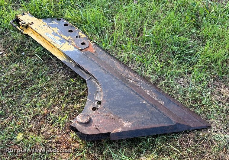 image for item EN5774 Vermeer cable plow blade