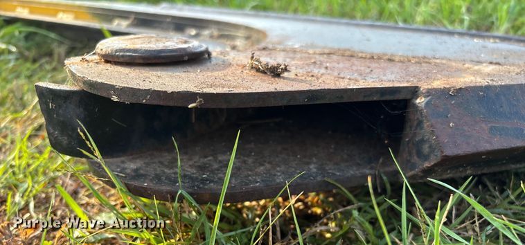 image for item EN5774 Vermeer cable plow blade