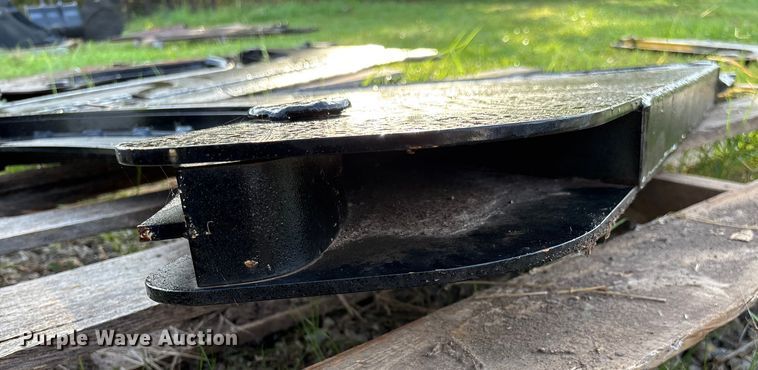 image for item EN5775 Vermeer cable plow blade