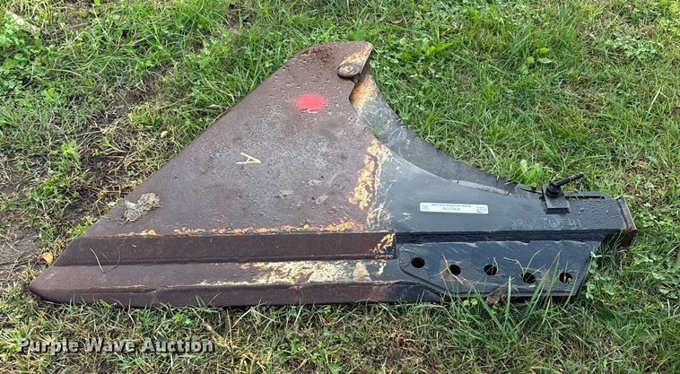 image for item EN5776 Vermeer cable plow blade