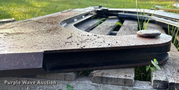 image for item EN5779 (2) Vermeer cable plow blades