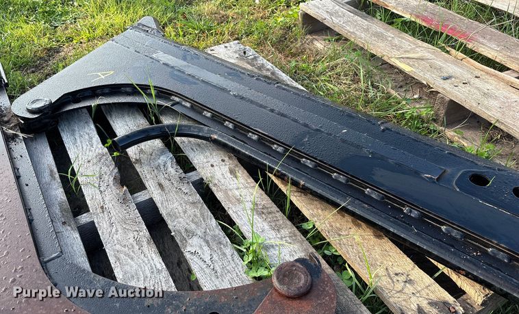 image for item EN5779 (2) Vermeer cable plow blades