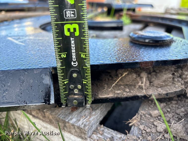 image for item EN5779 (2) Vermeer cable plow blades