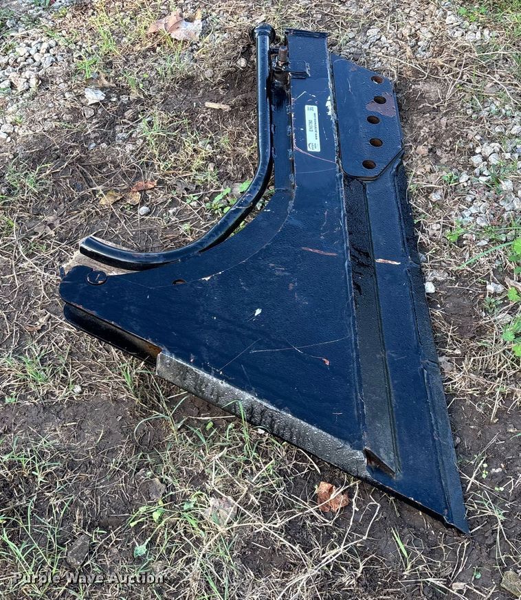 image for item EN5780 Vermeer cable plow blade