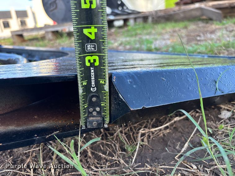 image for item EN5780 Vermeer cable plow blade