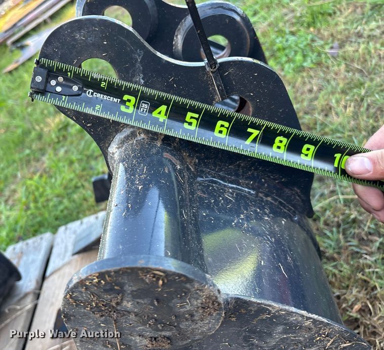 image for item EN5781 (3) excavator buckets