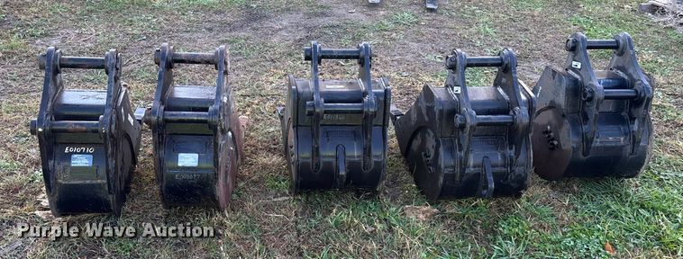 image for item EN5782 (5) TAG excavator buckets