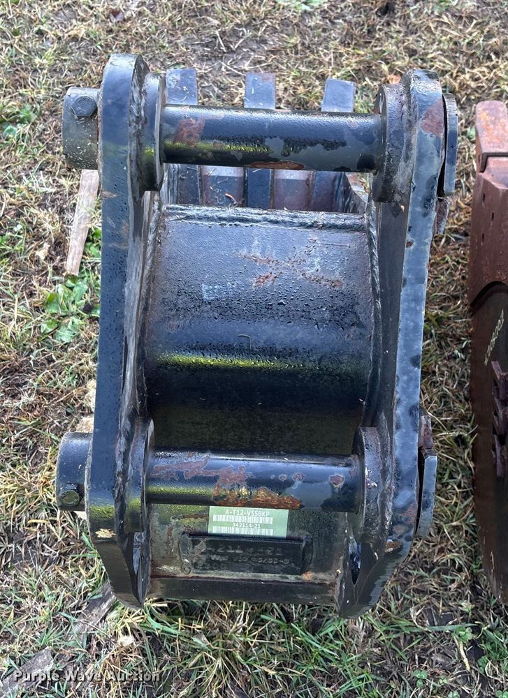 image for item EN5782 (5) TAG excavator buckets