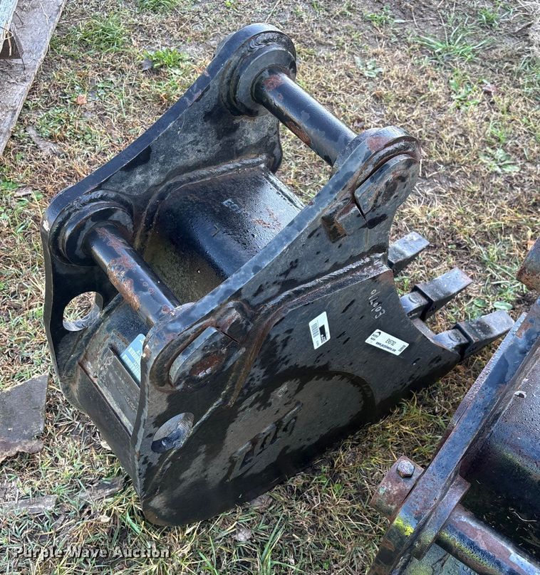 image for item EN5782 (5) TAG excavator buckets