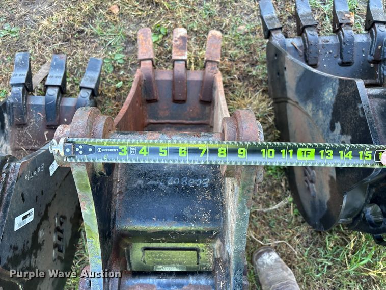 image for item EN5782 (5) TAG excavator buckets