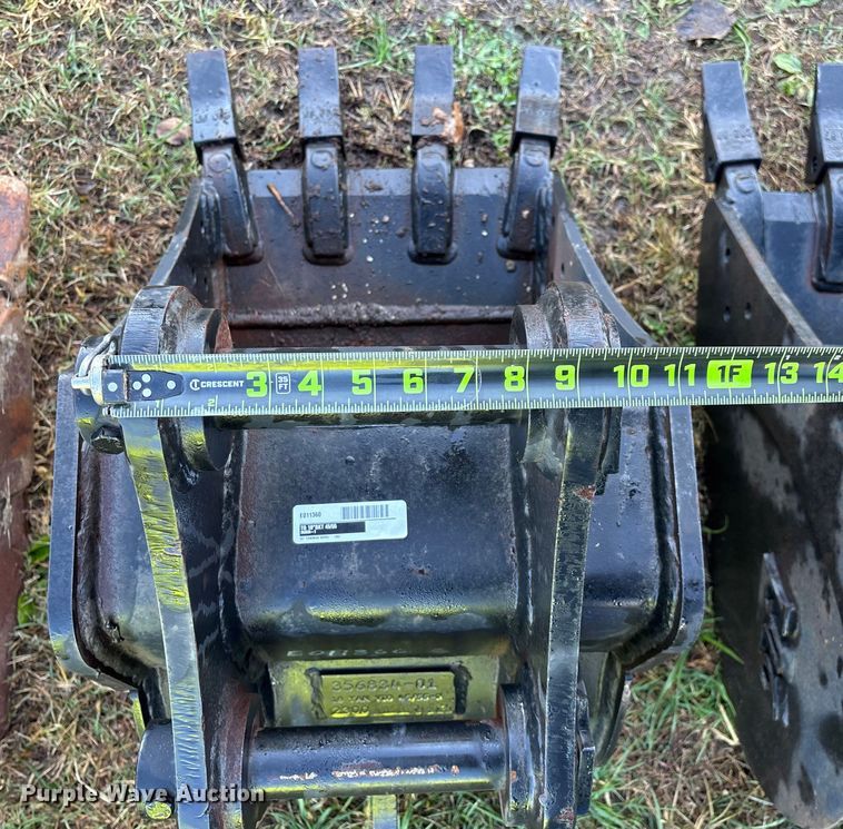 image for item EN5782 (5) TAG excavator buckets