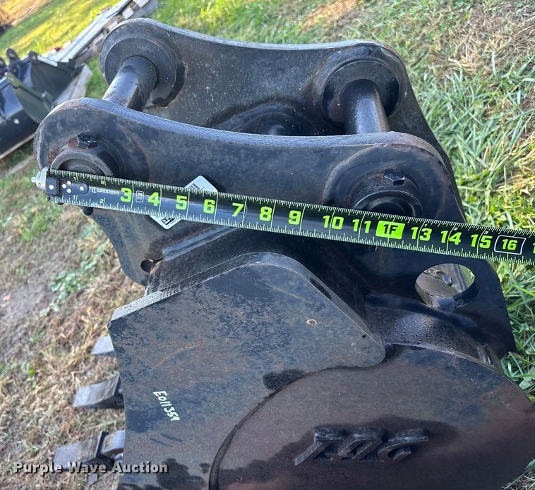 image for item EN5782 (5) TAG excavator buckets