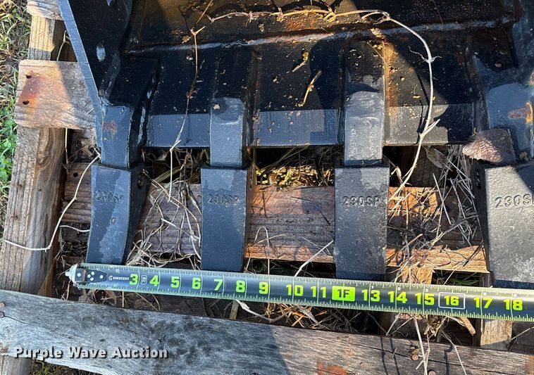 image for item EN5783 TAG (3) TAG excavator buckets