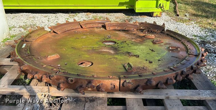 image for item EN5786 Vermeer rock wheel