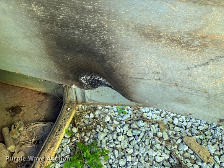 image for item EN5787 Truck toolbox