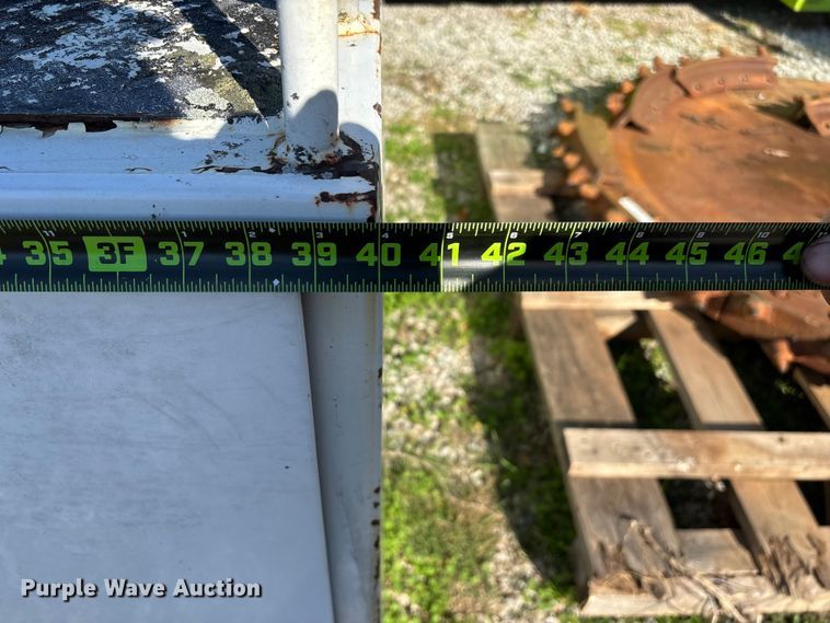 image for item EN5787 Truck toolbox