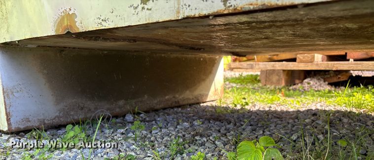 image for item EN5787 Truck toolbox