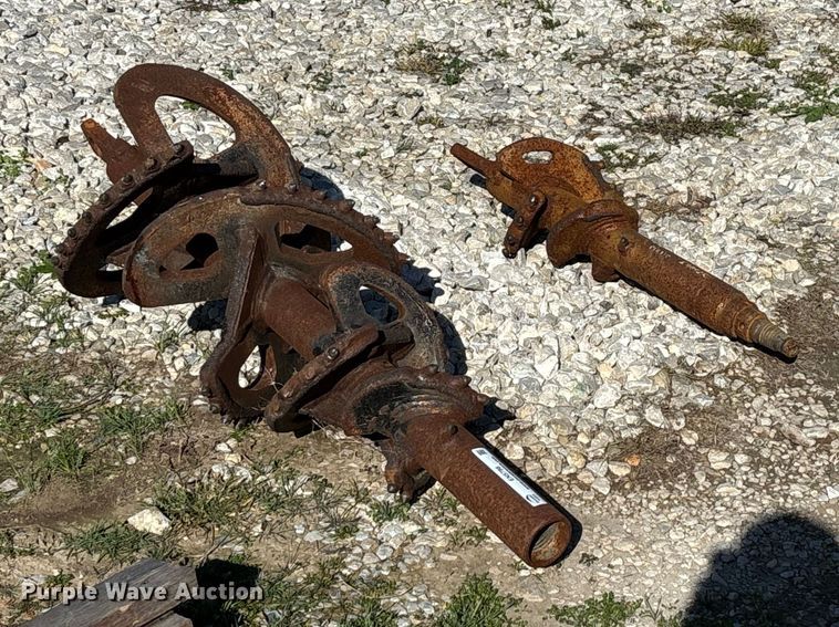 image for item EN5788 (2) Vermeer Mix Master reamers