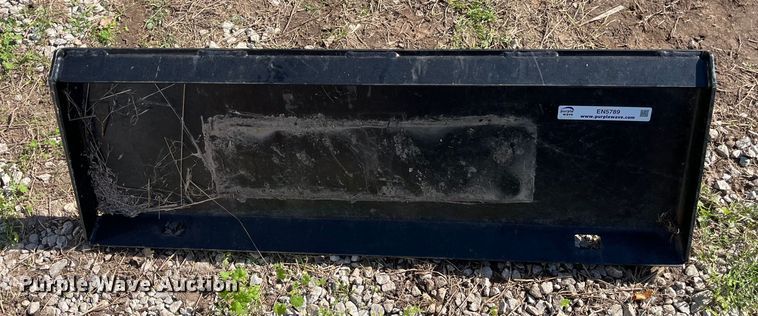 image for item EN5789 (2) quick attach loader brackets 