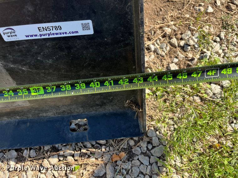 image for item EN5789 (2) quick attach loader brackets 