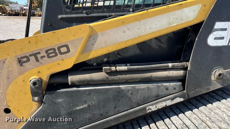 image for item EN5792 2008 ASV PT-80 tracked skid steer loader