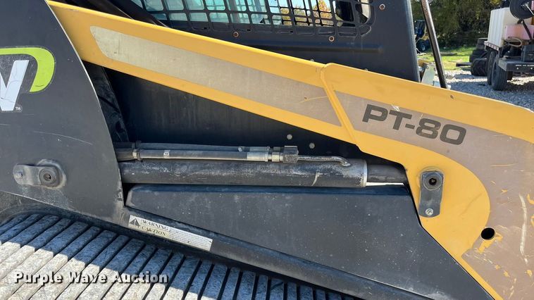 image for item EN5792 2008 ASV PT-80 tracked skid steer loader