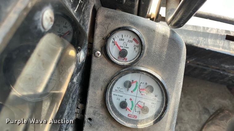 image for item EN5792 2008 ASV PT-80 tracked skid steer loader