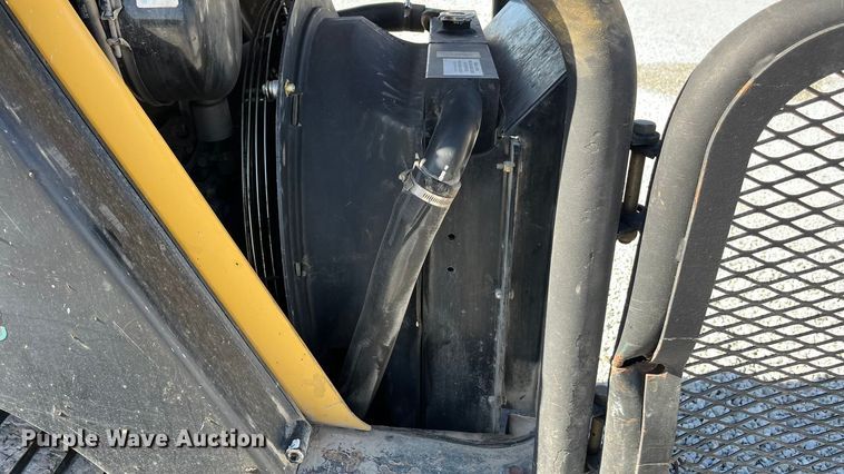 image for item EN5792 2008 ASV PT-80 tracked skid steer loader