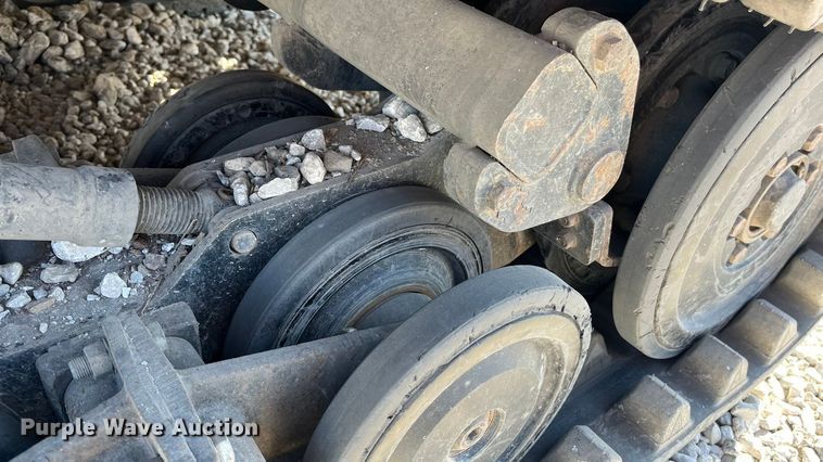 image for item EN5792 2008 ASV PT-80 tracked skid steer loader