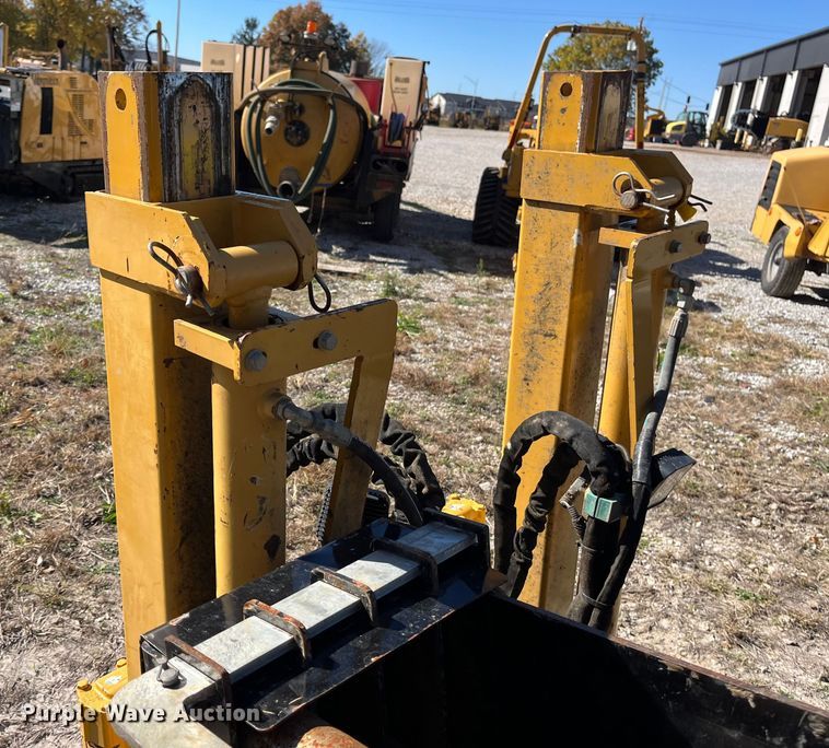 image for item EN5793 2020 Vermeer D23x30 Navigator S3 directional boring unit