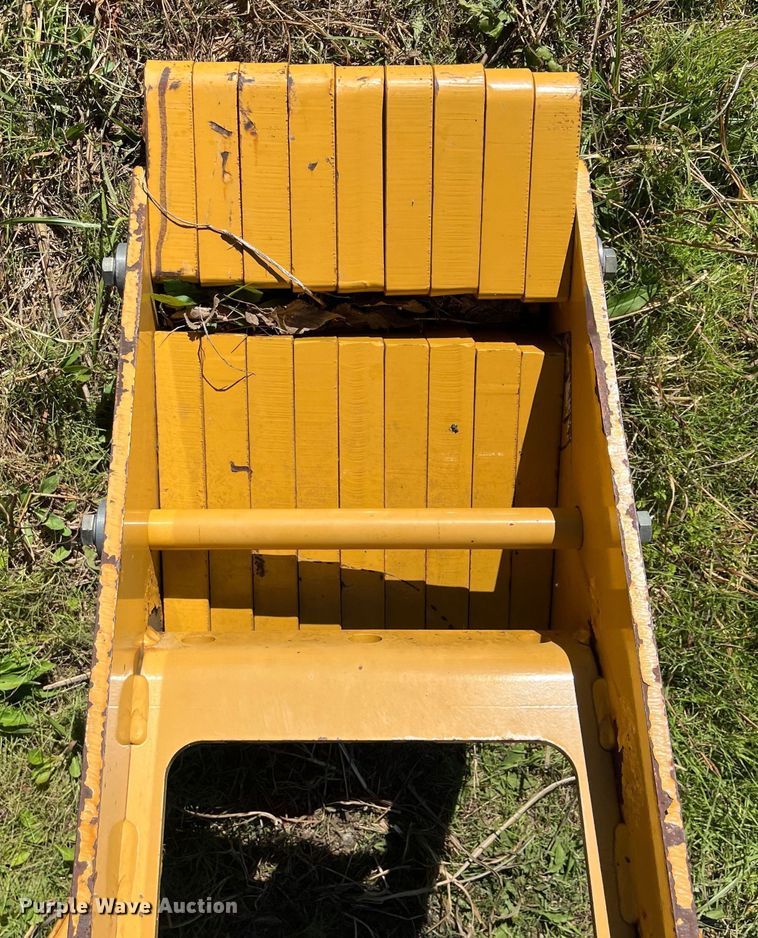 image for item EN5794 Vermeer suitcase weights and bracket