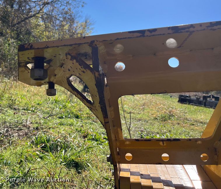 image for item EN5794 Vermeer suitcase weights and bracket