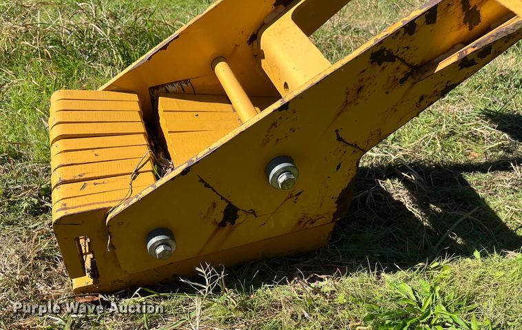 image for item EN5794 Vermeer suitcase weights and bracket