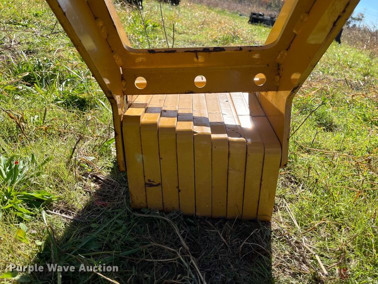 image for item EN5794 Vermeer suitcase weights and bracket